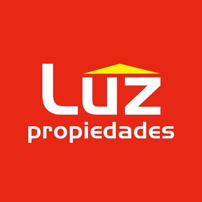 Carolina Arriagada - Luz Propiedades