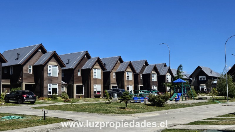 Monse&Atilde;&plusmn;or J. Hourton N&Acirc;&ordm;2060, C- 41, Cond. Mirador II - Luz Propiedades