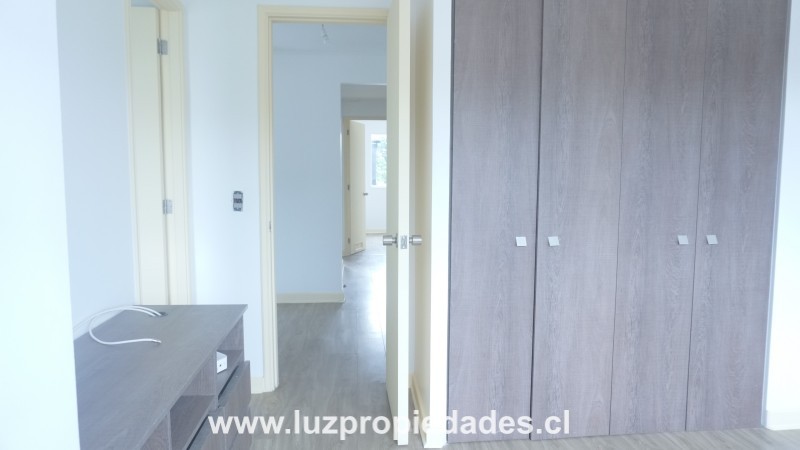 Monse&Atilde;&plusmn;or J. Hourton  N&Acirc;&ordm;2060, C- 88, Cond. Mirador II - Luz Propiedades