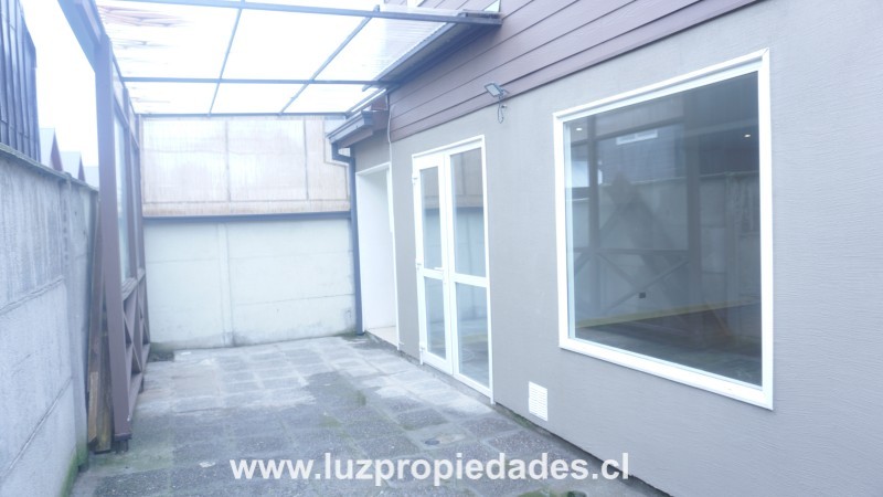 Monse&Atilde;&plusmn;or J. Hourton  N&Acirc;&ordm;2060, C- 88, Cond. Mirador II - Luz Propiedades