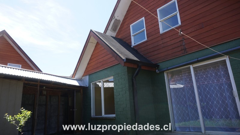 Psj. Quitrahue N&Acirc;&ordm;4718, Santuario de la Laguna - Luz Propiedades