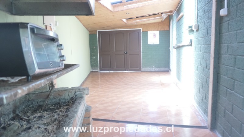 Psj. Quitrahue N&Acirc;&ordm;4718, Santuario de la Laguna - Luz Propiedades