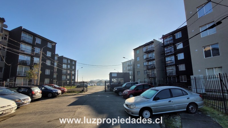 Aerodromo Rodelillo N&Acirc;&deg; 3520, Ed. C, Depto. 34, Los &Atilde;irres I - Luz Propiedades