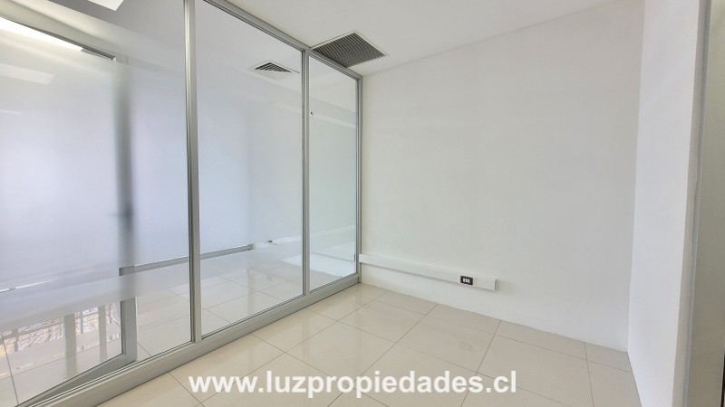 Diego Portales N&Acirc;&deg;2000, Local 1, Ed. Empresarial - Luz Propiedades