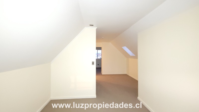 Av. Los Colonos N&Acirc;&deg;2590, Parque Fundadores - Luz Propiedades