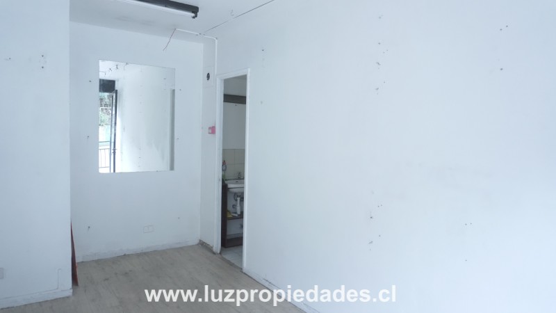 Benavente 575, Local 4 - Luz Propiedades