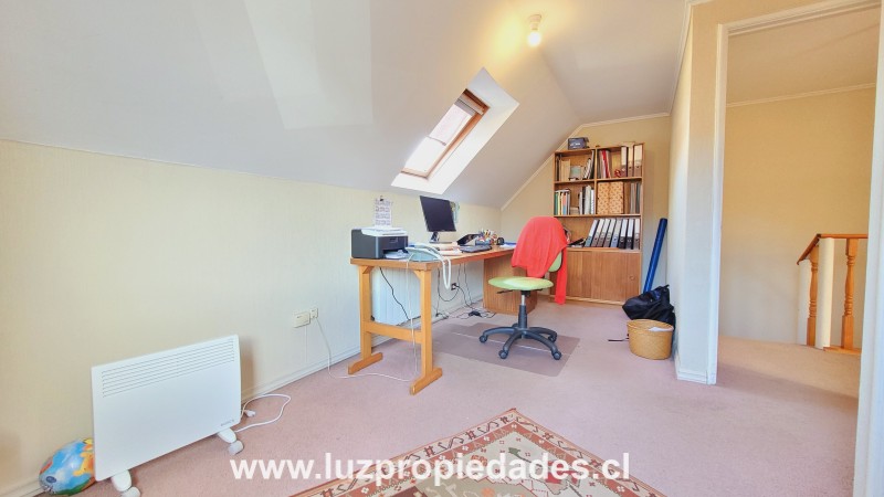 Col&Atilde;&sup3;n N&Acirc;&deg;622, sector Seminario - Luz Propiedades