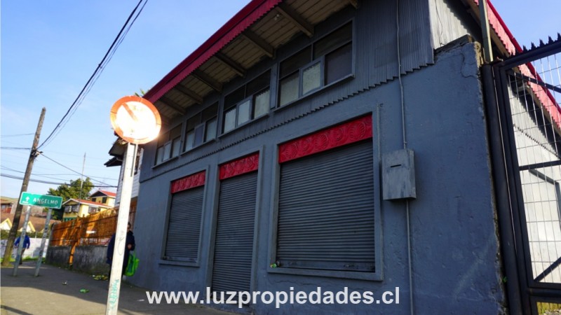 Ecuador N&Acirc;&ordm;1.120 Esq. Perez Rosales - Luz Propiedades