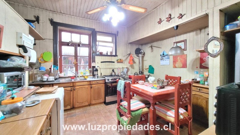 Francisco Bilbao N&Acirc;&deg;242 - Luz Propiedades