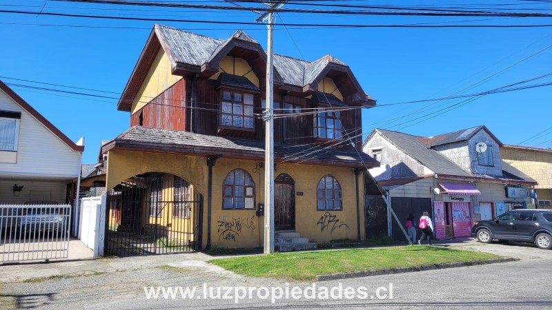 Francisco Bilbao N&Acirc;&deg;242 - Luz Propiedades