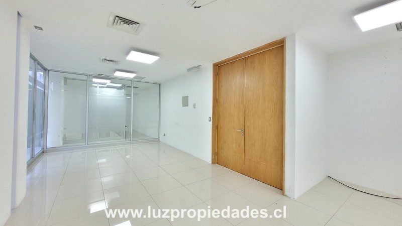 Diego Portales N&Acirc;&deg;2000, Local 1, Ed. Empresarial - Luz Propiedades