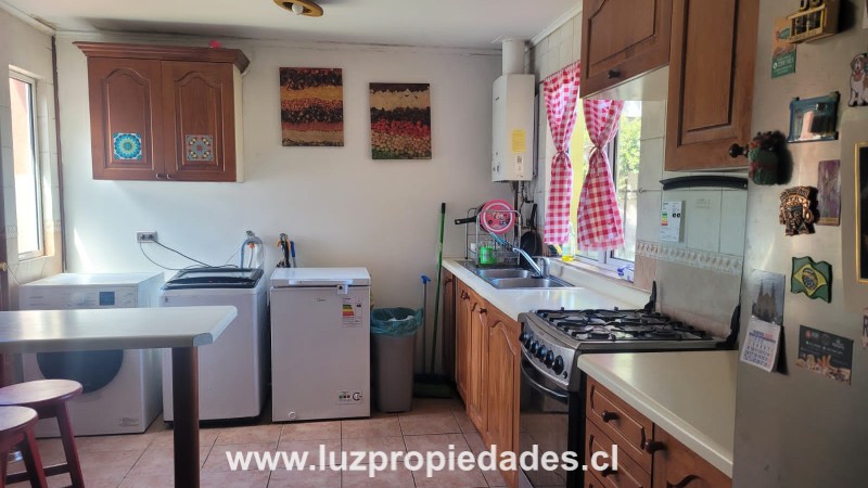 Marcelo Fourcade N&Acirc;&deg;240, Valle Volcanes - Luz Propiedades