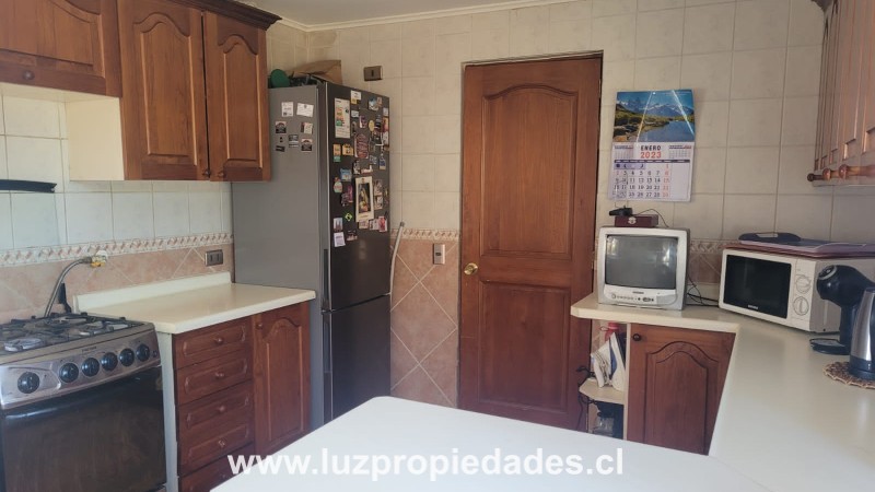 Marcelo Fourcade N&Acirc;&deg;240, Valle Volcanes - Luz Propiedades