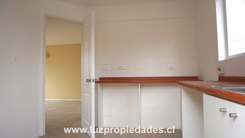 Pasaje Aucam&Atilde;&iexcl;n N&Acirc;&ordm;4945, Valle Volcanes - Luz Propiedades