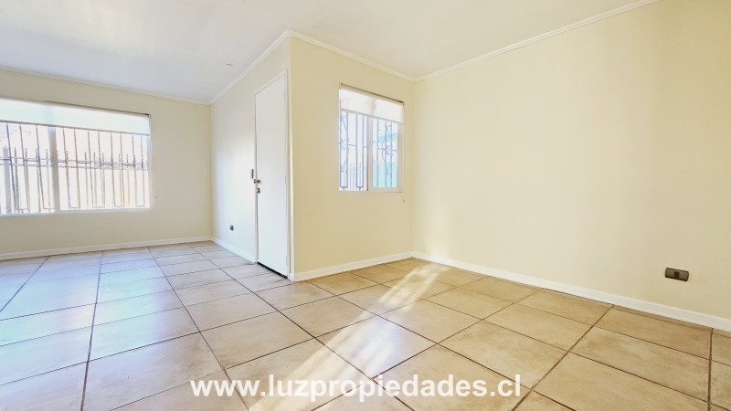 Psj. Colono Santiago Foltz N&Acirc;&ordm;2623, Parque Fundadores - Luz Propiedades