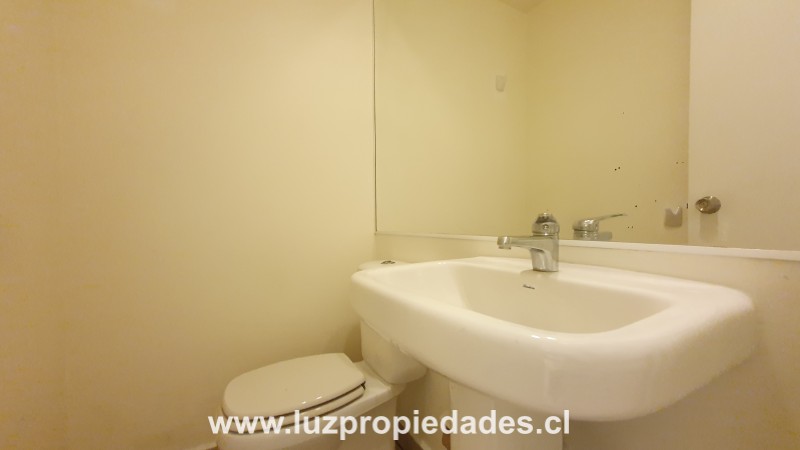 Quillota  N&Acirc;&deg; 175, Of. 1202,  Ed. CCHC - Luz Propiedades