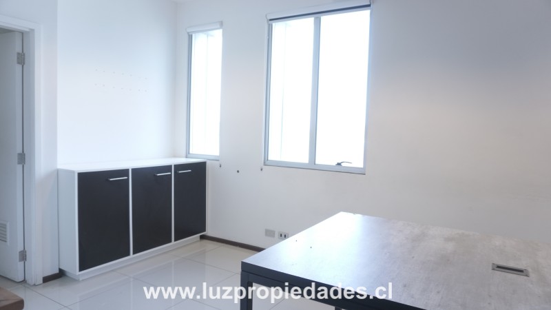 Quillota N&Acirc;&deg; 175, Oficina 1214 - Luz Propiedades