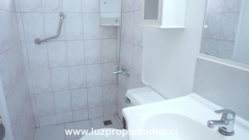 V&Atilde;&shy;a &Atilde;rtica/ Calle Cinco N&Acirc;&ordm;1985, Sector Vicu&Atilde;&plusmn;a Mackenna - Luz Propiedades