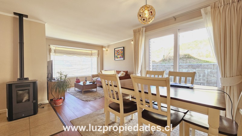 2-----V&Iacute;A AZUL N&deg;950, CASA 20-B, LOMAS DEL RELONCAV&Iacute; - Luz Propiedades